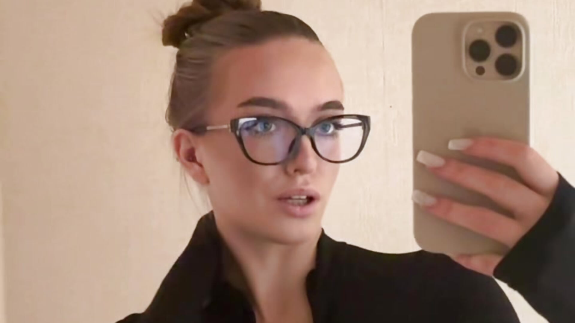 love – video af DelfinaPuzio cam-model