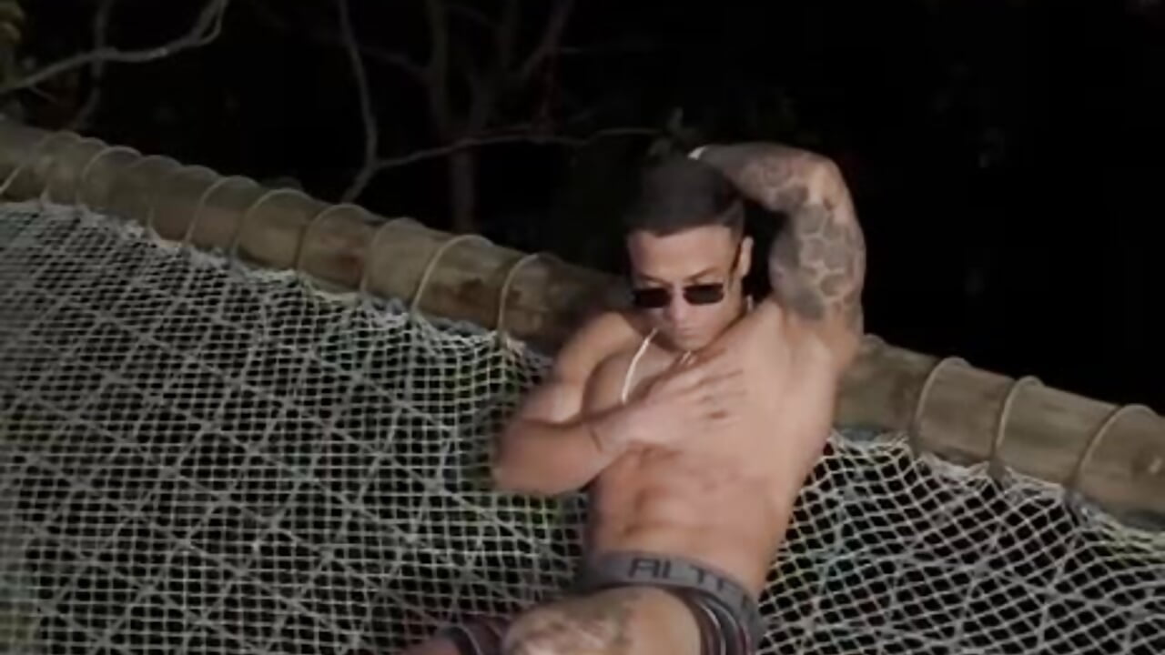 WhatsApp Video 2026-09-18 at 9,23,23 AM - clip cu Lord__herakles model videochat