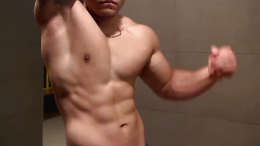 gym power - clip cu Lord__herakles model videochat