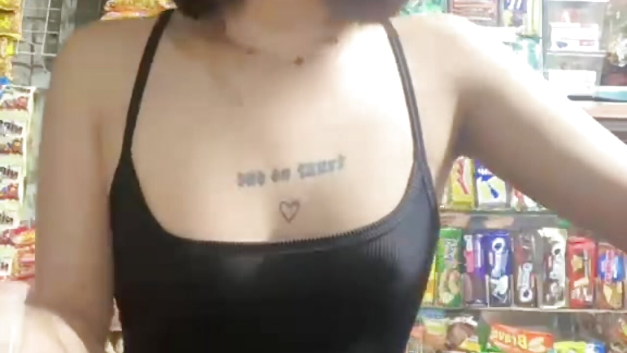 c182ea22-dea1-4d5f-a736-129849586e8c - video by Kaithleen_Williams cam model