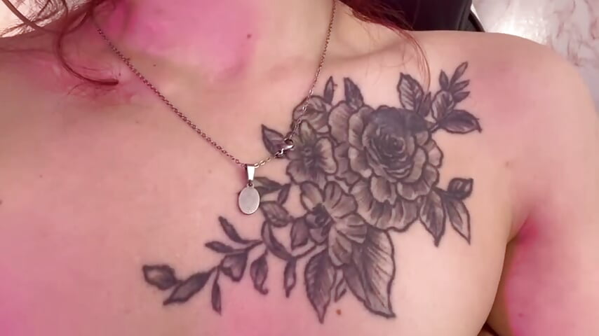 IM GOOD GIRL 💕 - video van Elodiee_Roussee cam-model
