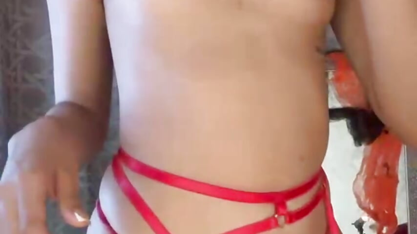 play with my tits - video by Cloee_williams cam model