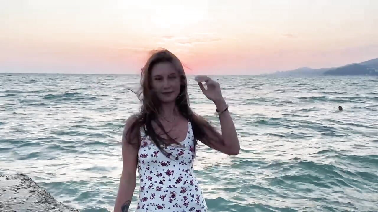 💕 - video oleh losttrace12 kamera model