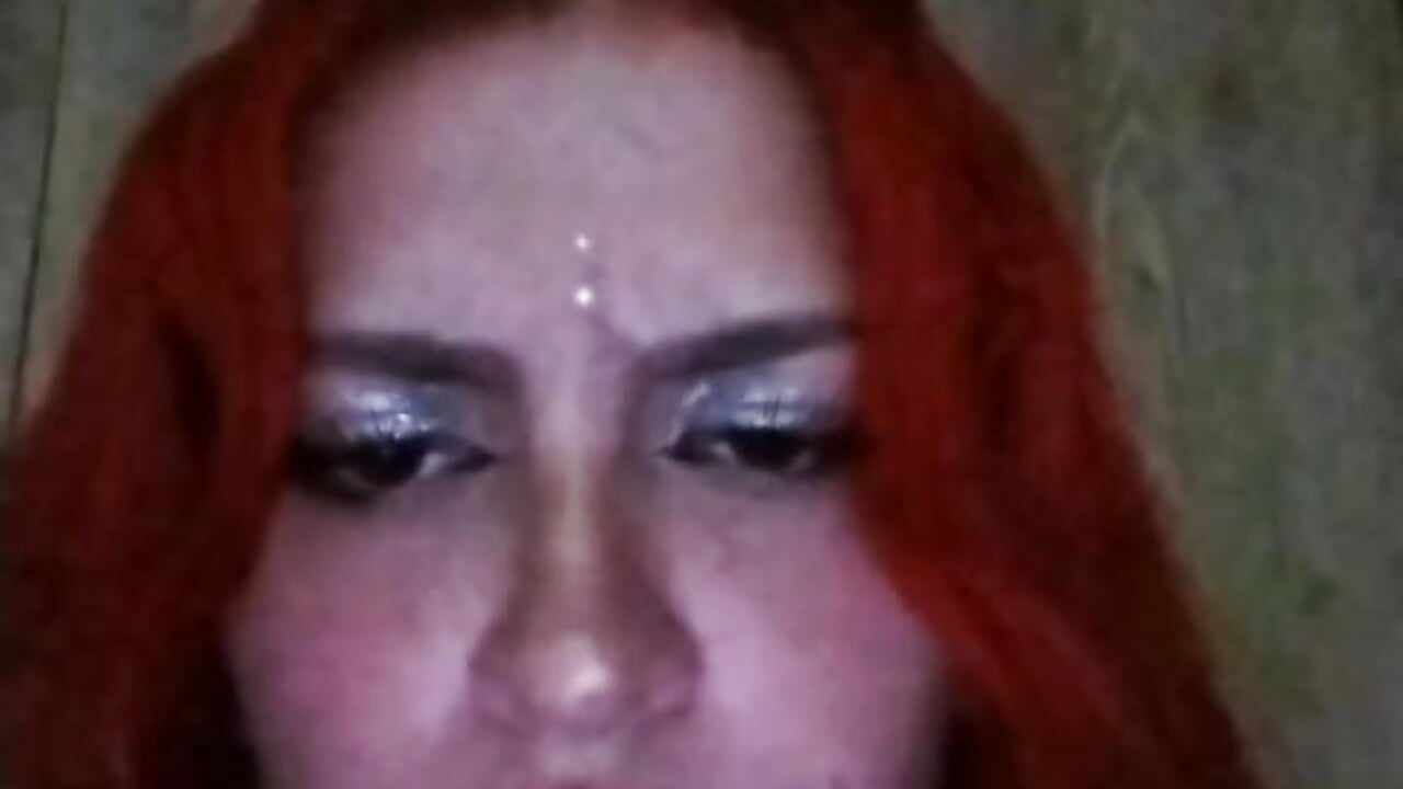 Welcome Avvi – video od webkamerové modelky Avvi-Rosse
