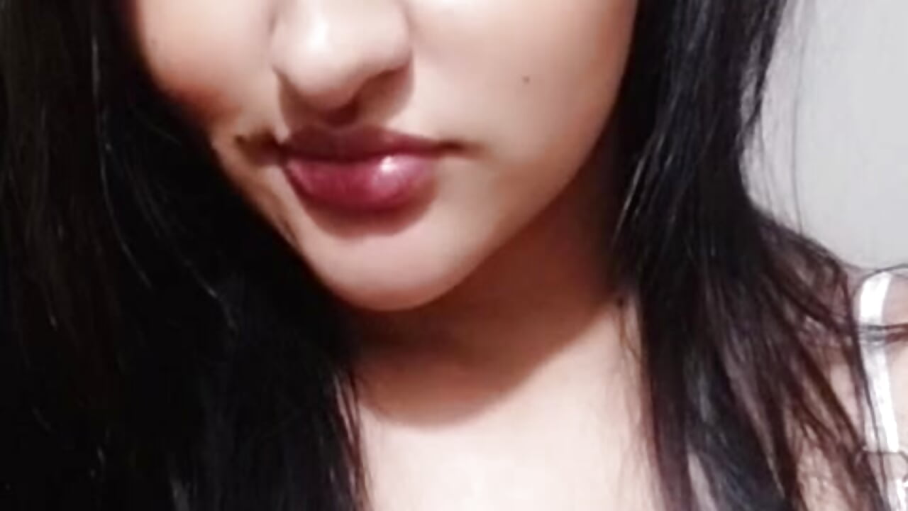 Hello! - video by Mariana_Blackwood cam model