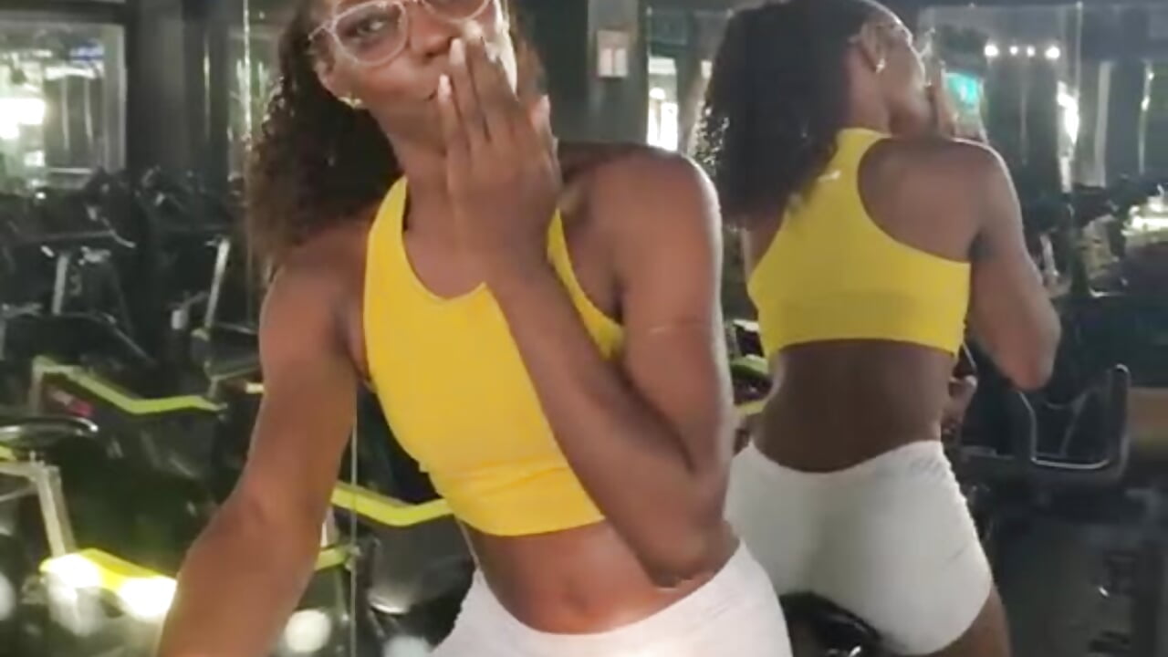 Fit & Sweaty: Her Passionate Cardio Routine - video Vicky-Angel kameramallilta