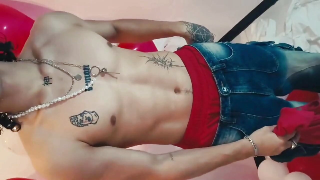 😈✨ - סרטון של JackSavage_, דוגמן/ית מצלמה