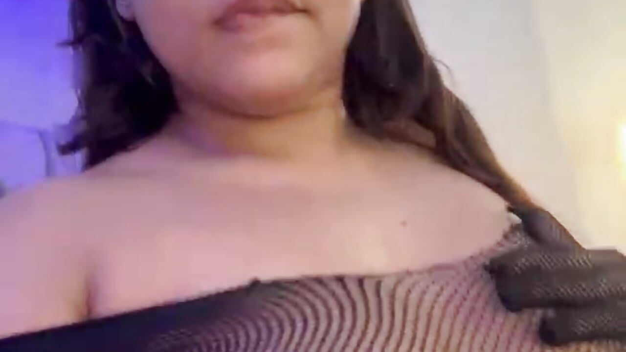 A little sweetness, a little sin - video của người mẫu cam Violet_Lux
