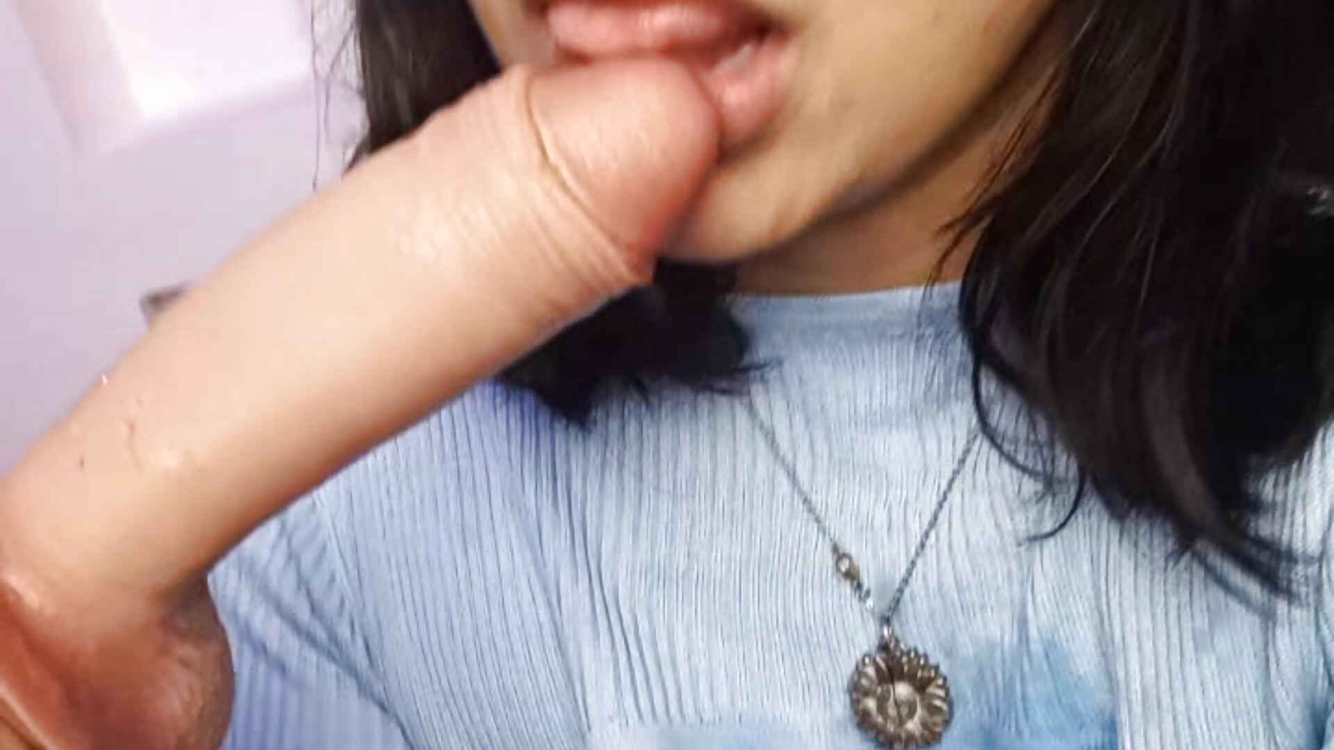 I’m Sara, your girl next door who loves giving you mind-blowing blowjobs with ahegao and taking 💦 - video by SaraLyynn cam model
