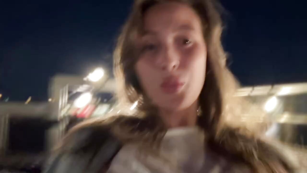 🤪 - video oleh Coconut_milk kamera model