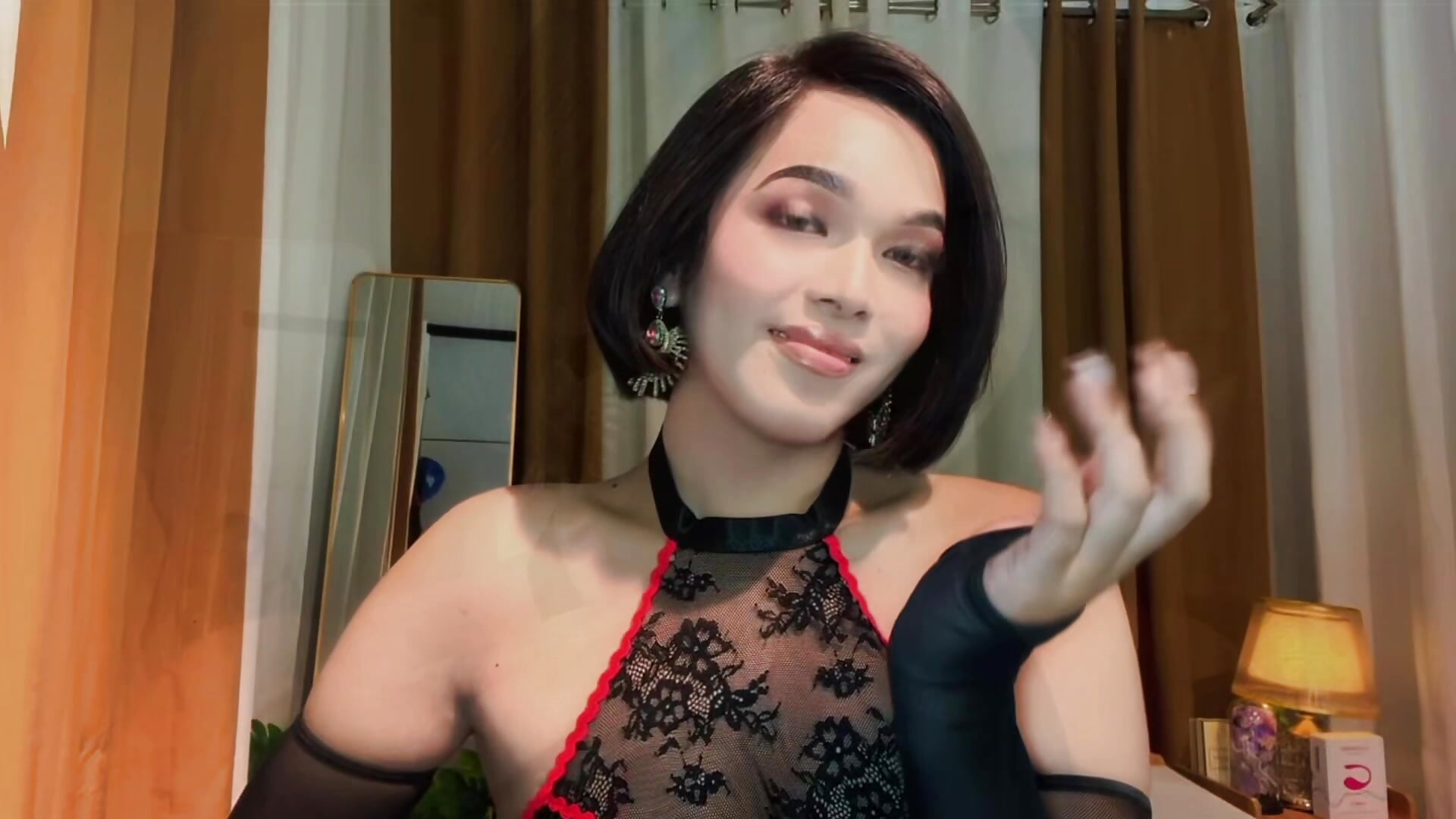 Stella_Lauren