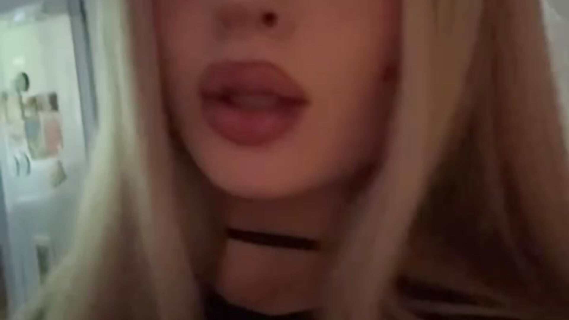 dance - video by EM_Butterfly cam model