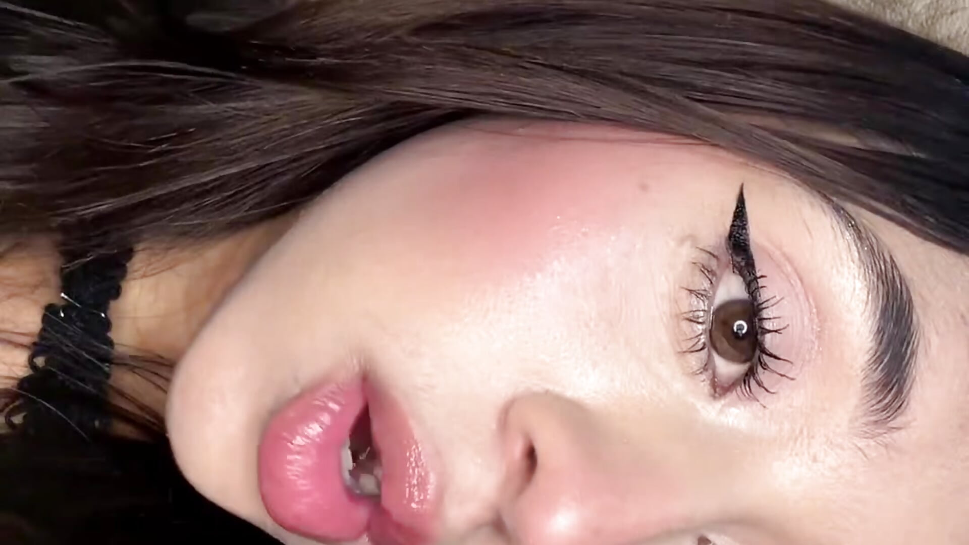 Fashion Girl 🔥 - vídeo de la modelo de cam Karoll_little