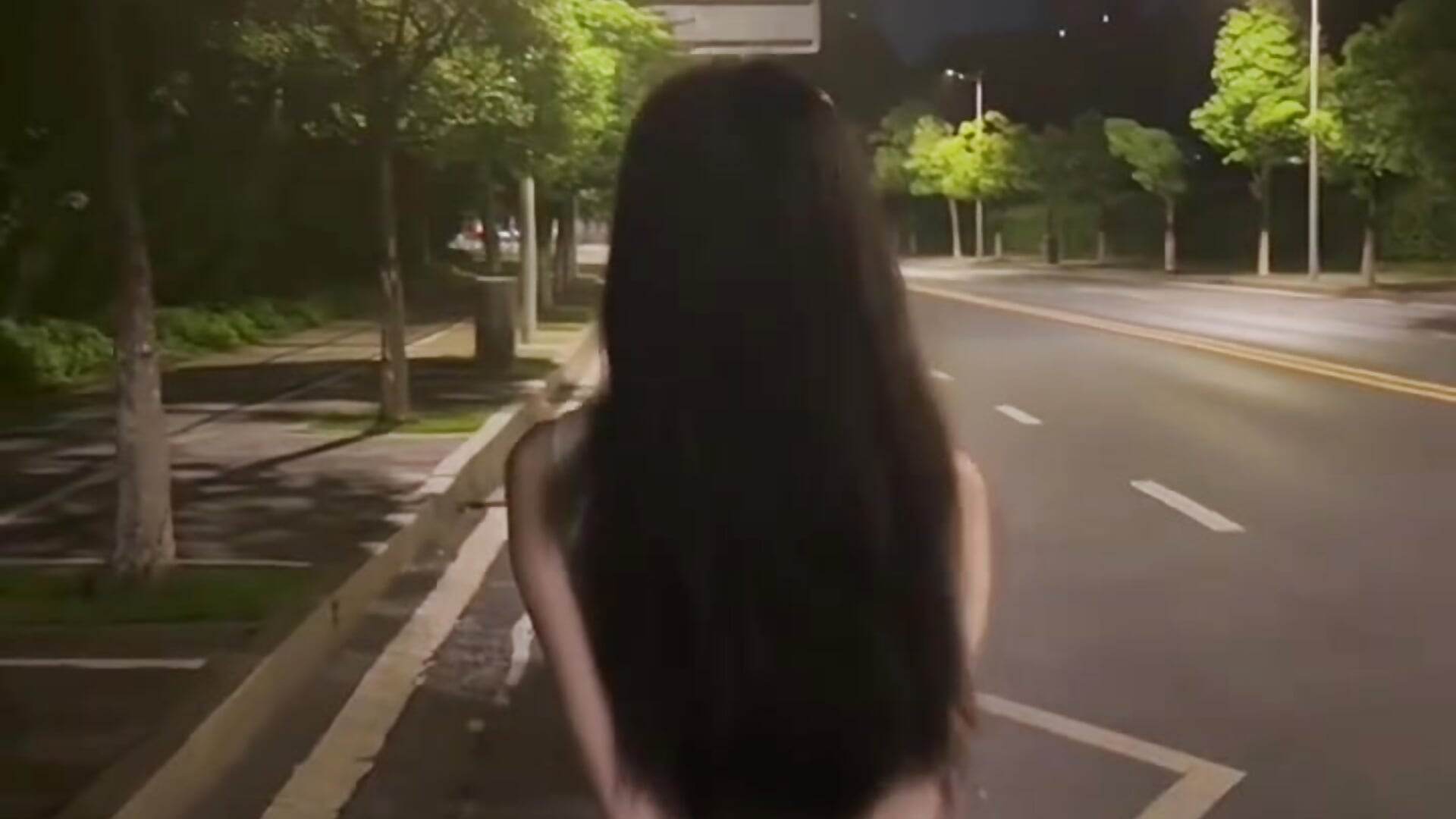 夜间漫步 – видео вебкам-модели xiaoxiao_6868