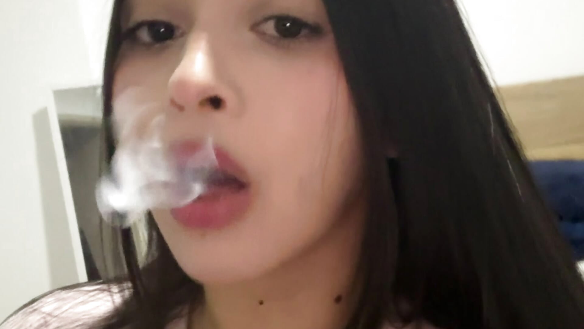 Besitos 🥰 - Video von Carobombom Cam-Model