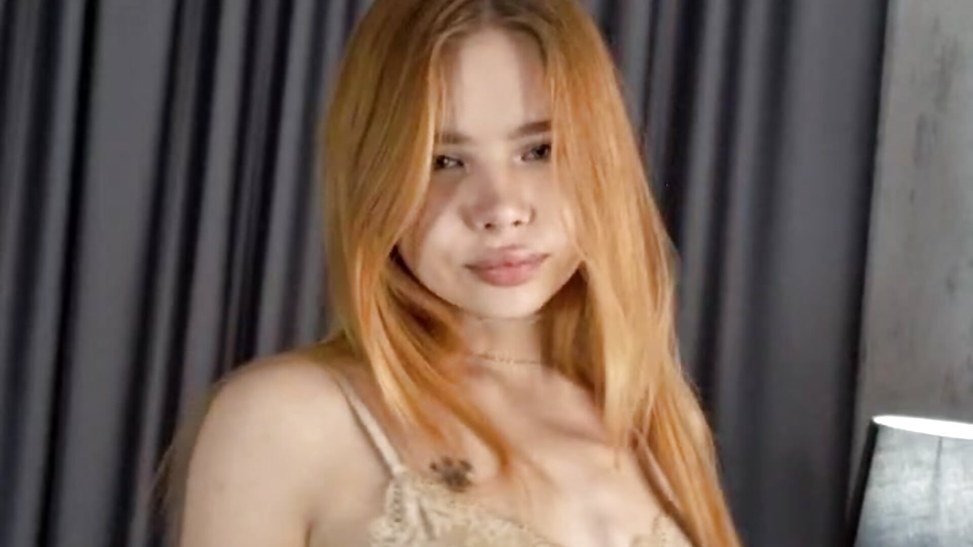 It's me <3 - clip cu BernardineHorns model videochat
