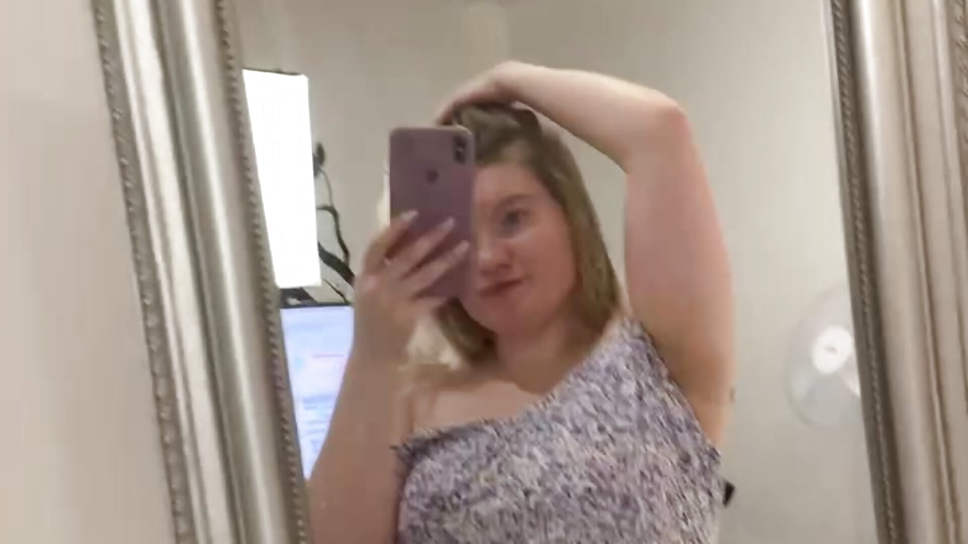 In the dresss - Video von XSnow_BunnyX Cam-Model