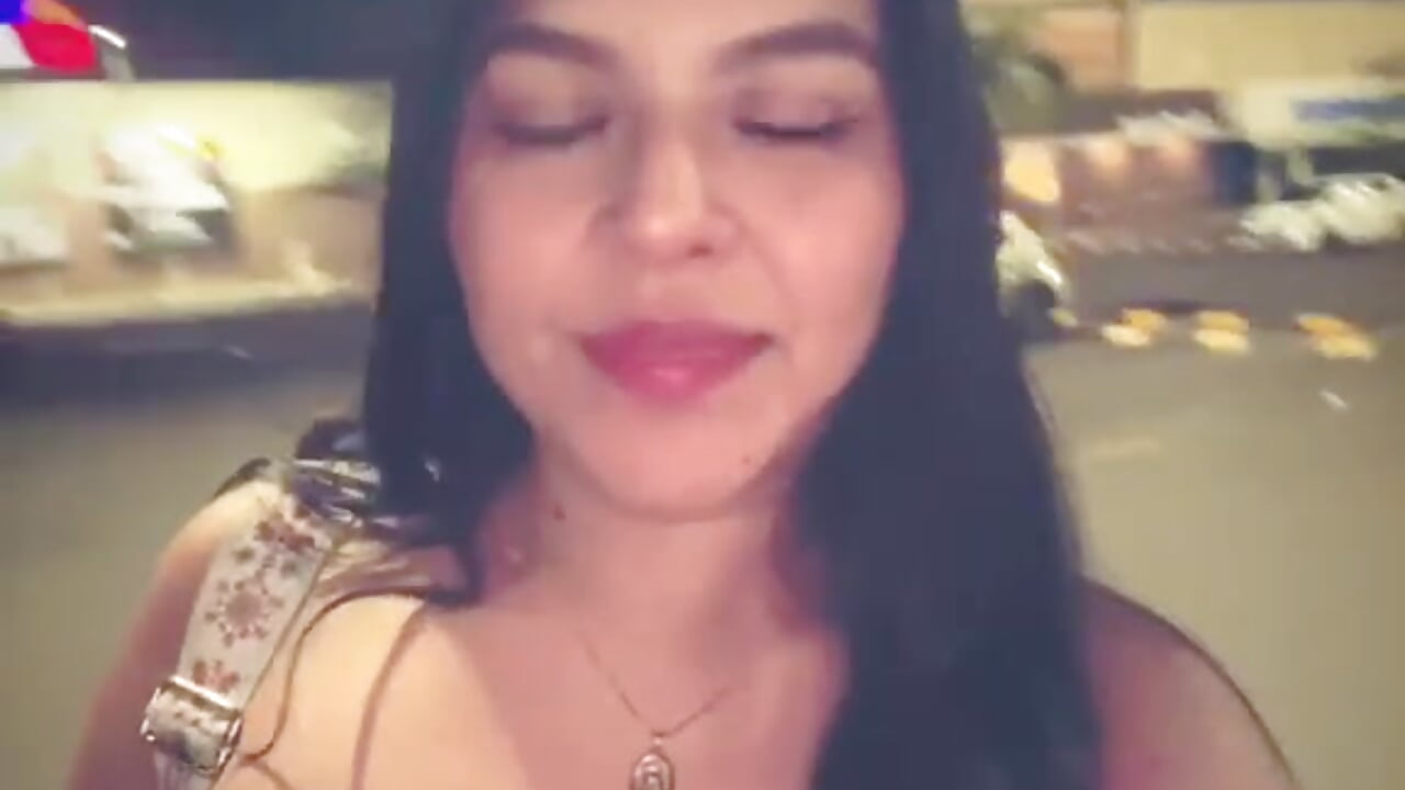 hello guys! im Heily－カメラキャストのheily1695の動画