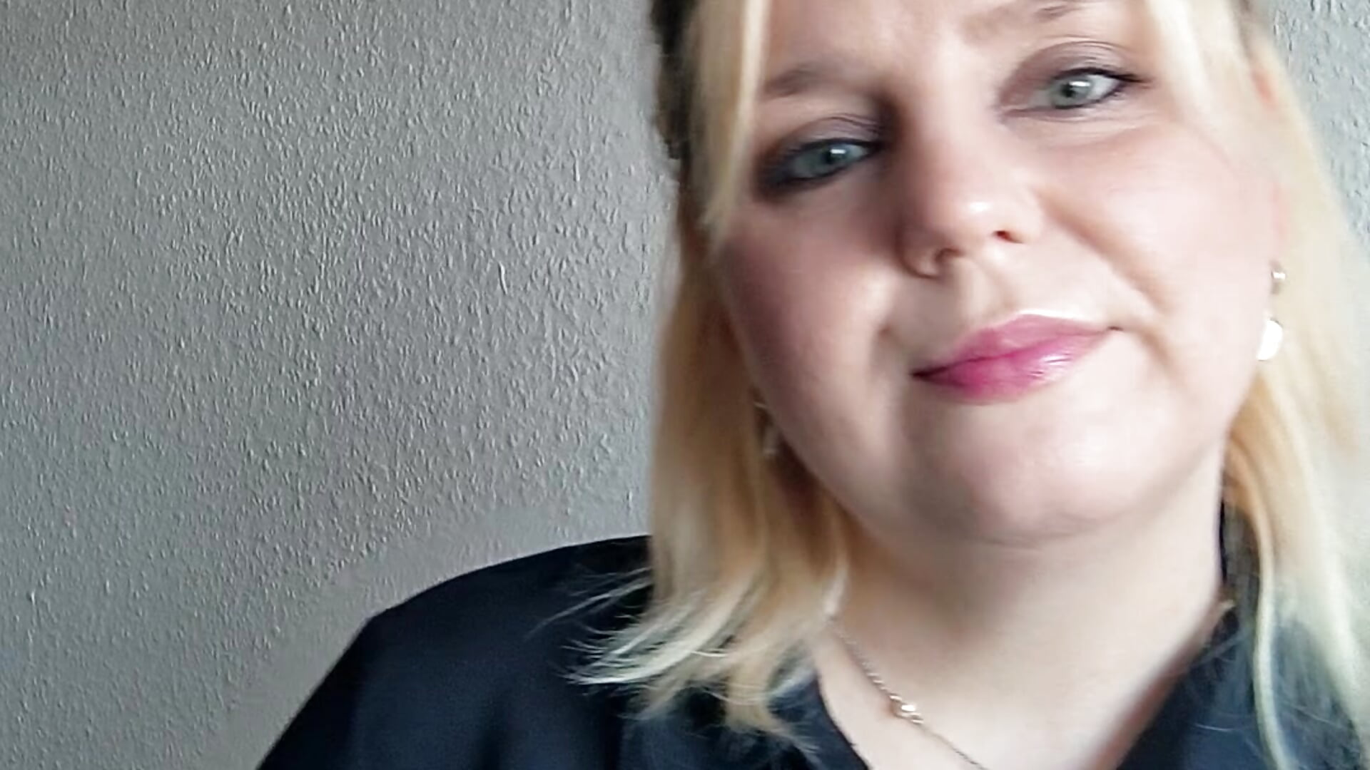 Ich Stelle mich vor. – video af xblondi