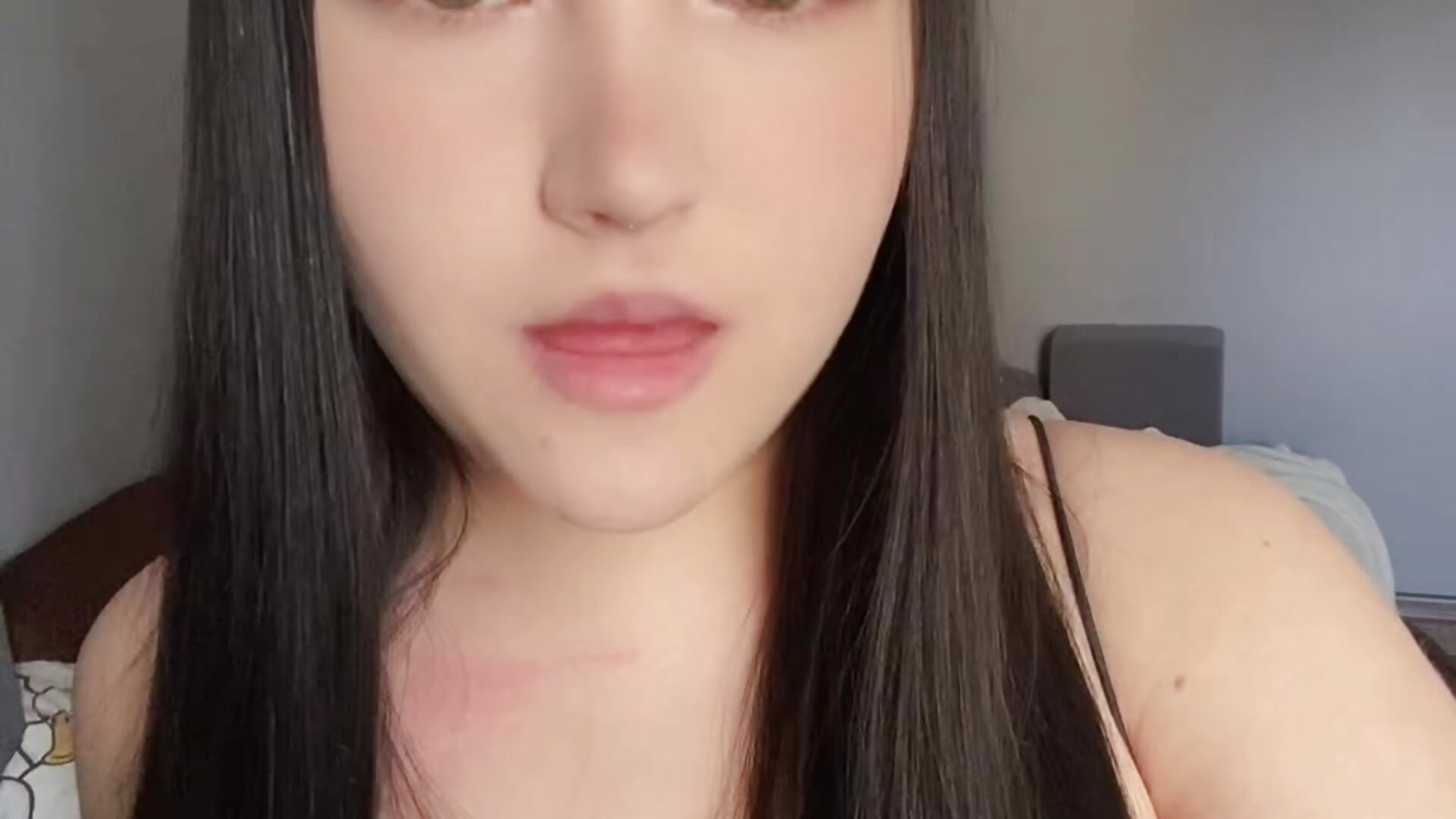 eneryday me - vidéo du modèle de showcams Isabella_Morgan1