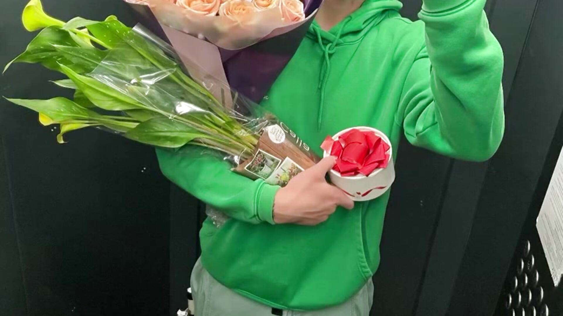 Flowwers for you baby - video av good_vibes_21 cam-modell