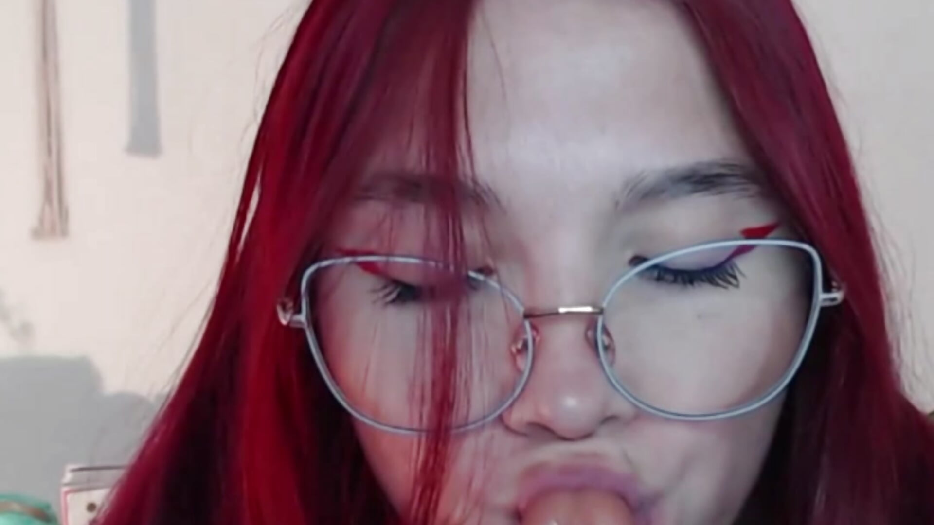 There’s nothing quite like sucking that lovely cock of yours 🤤💦 – видео вебкам-модели yourfavcami