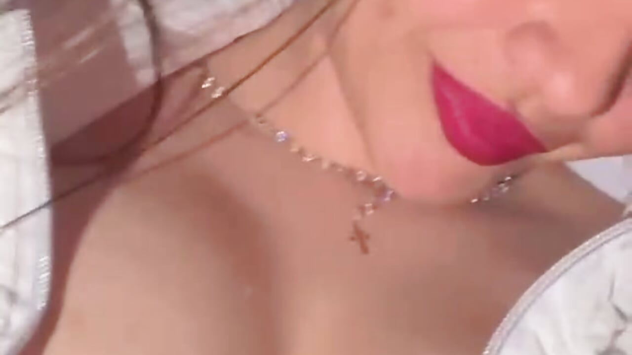 Hi, guys! - video by Julietha_Foxter_v
