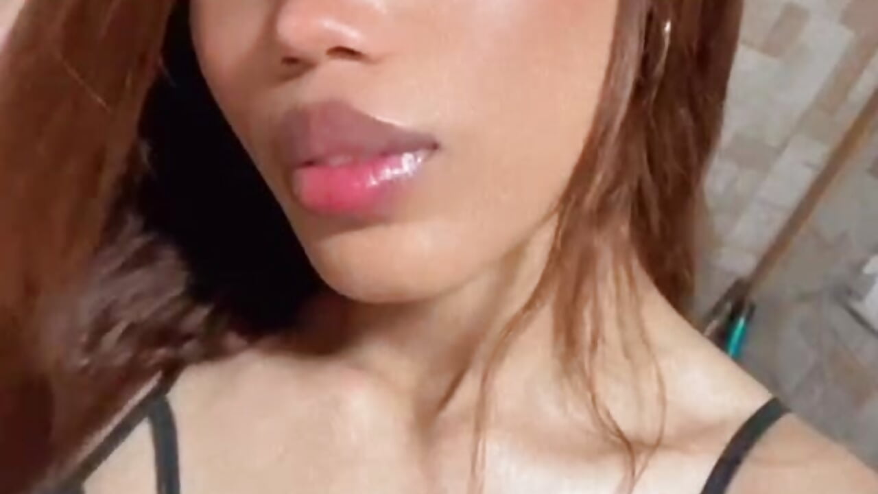 💋💦🌺 – video od webkamerové modelky sofia_rosseee