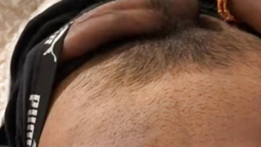 Out of package - video van CamKevin cam-model