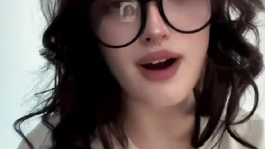 A bit of smart atmosphere - vídeo de la modelo de cam Volume_sound