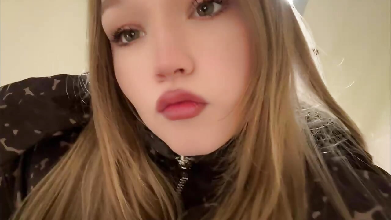 cute - video của người mẫu cam MellisaVeil