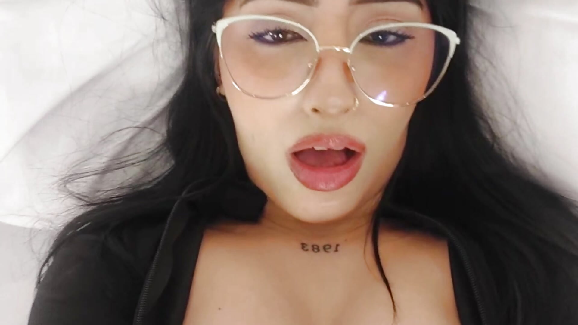 I know you like it💖 - video by Victoria_grand cam model