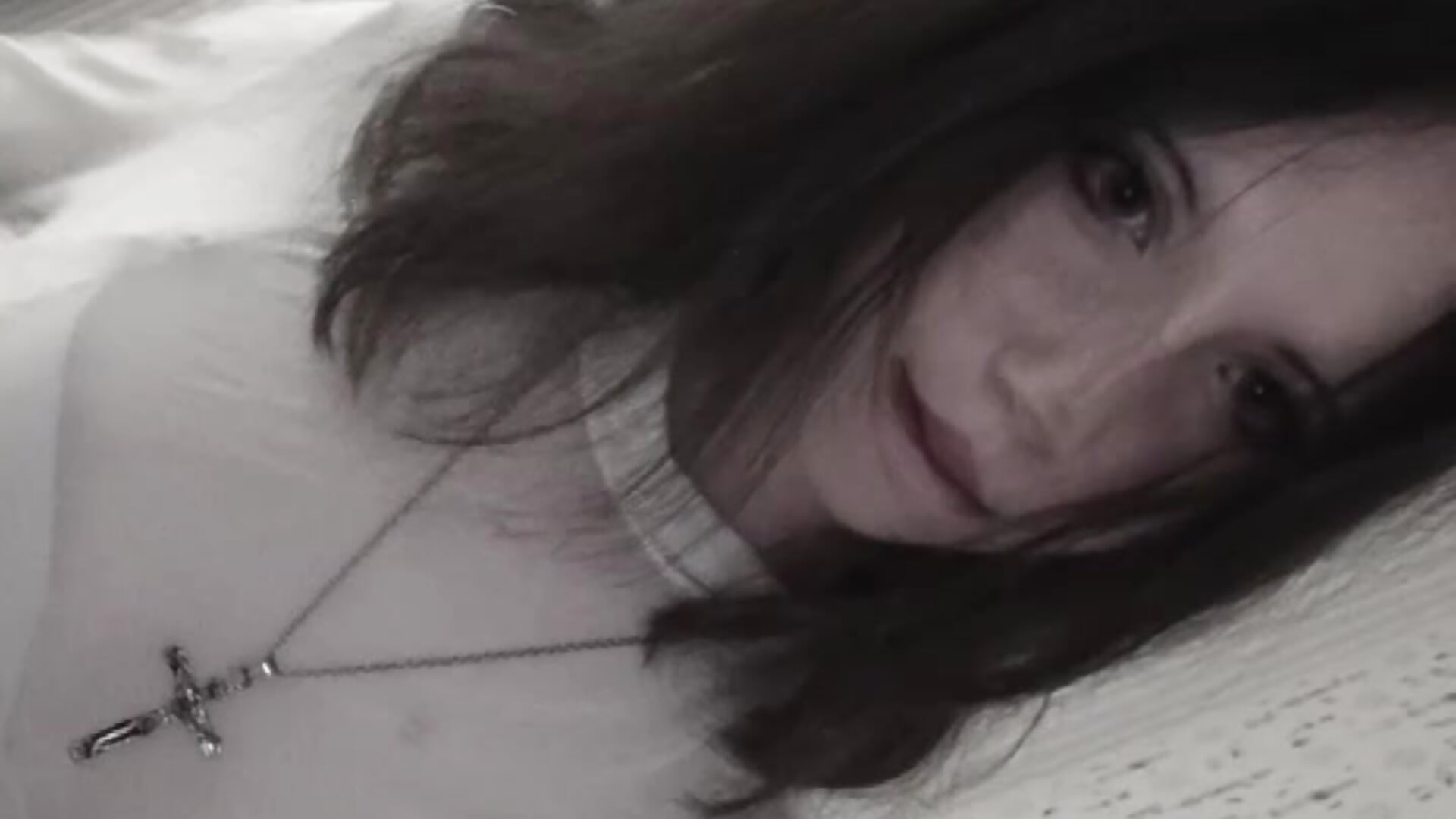 🖤 𝖆𝖓𝖌𝖊𝖑 𝖜𝖎𝖙𝖍 𝖆 𝖉𝖆𝖗𝖐 𝖘𝖎𝖉𝖊 - vidéo du modèle de showcams GennaDemont