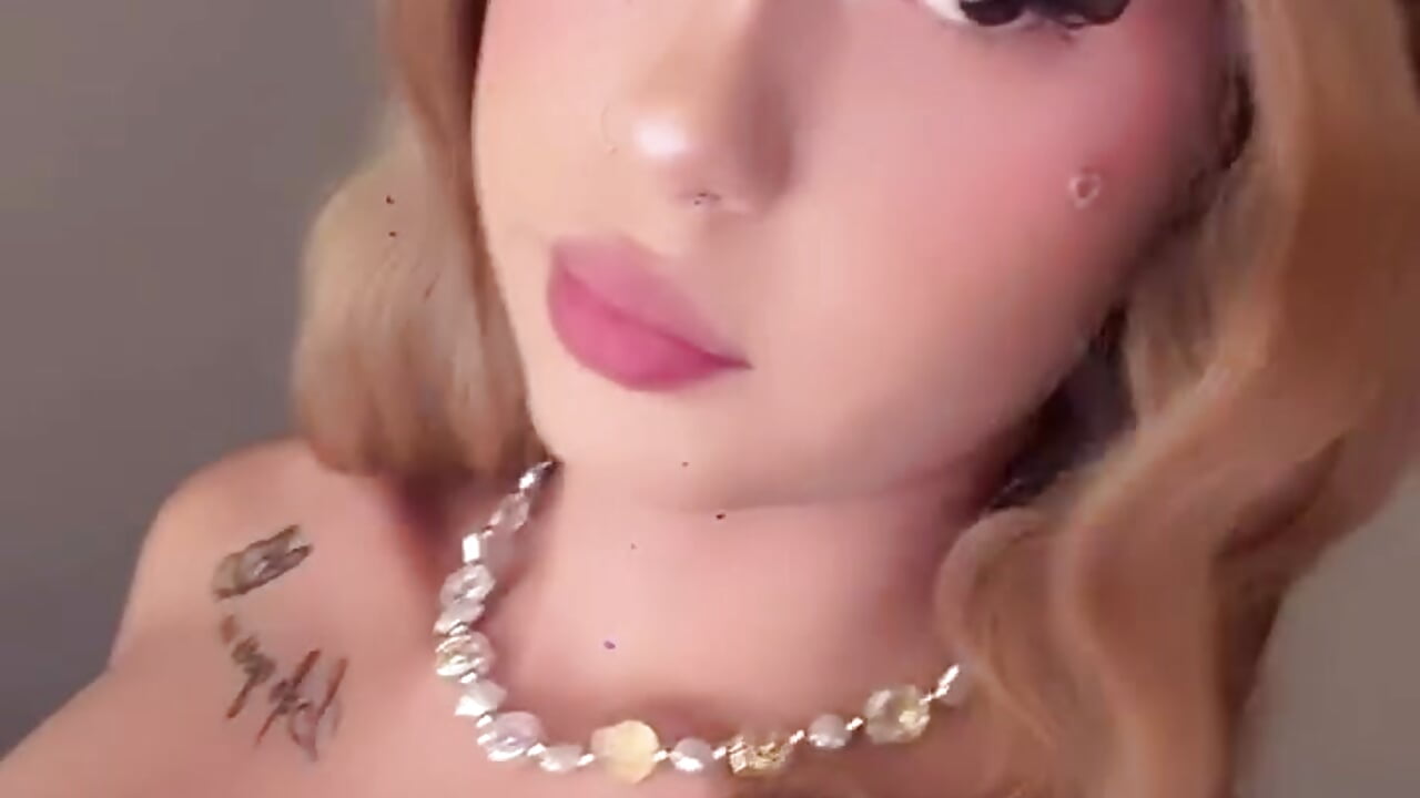 💕 - video by Hasly_Pink1