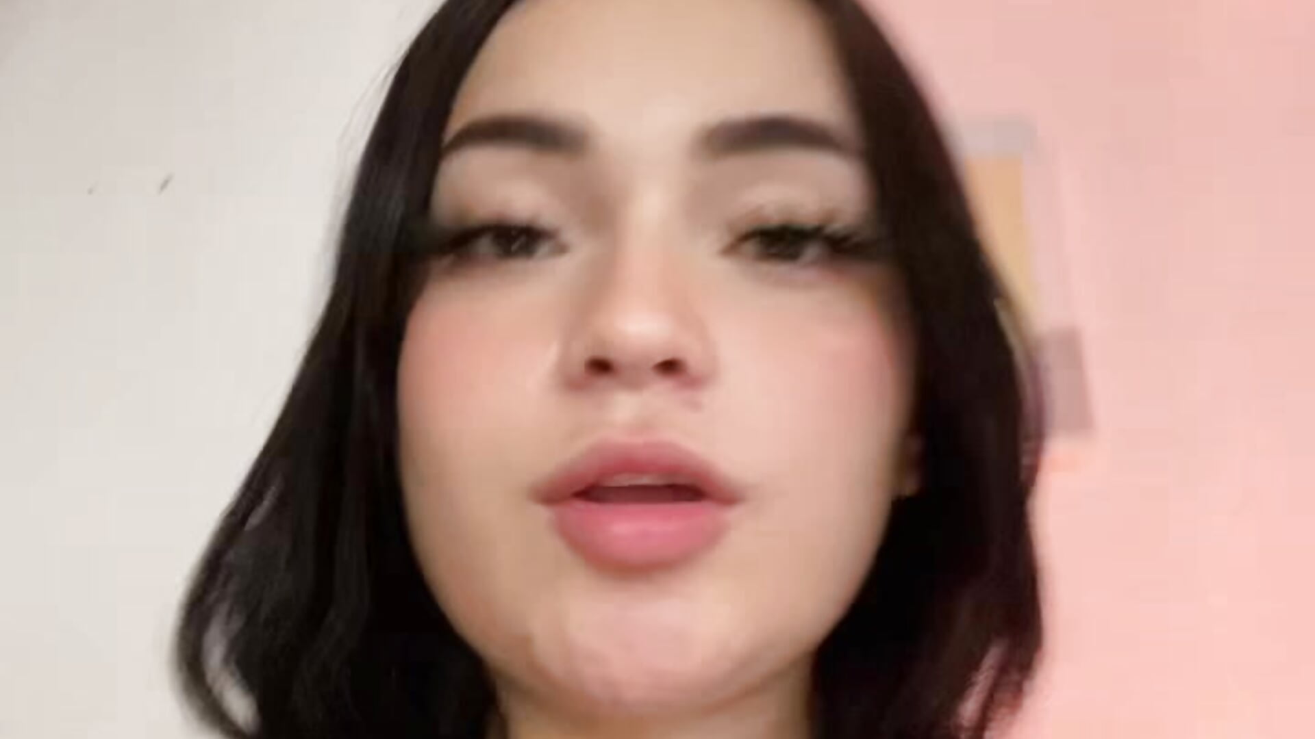 😮‍💨😮‍💨😮‍💨💙 - فيديو من Gabyoficial_ موديل الكام