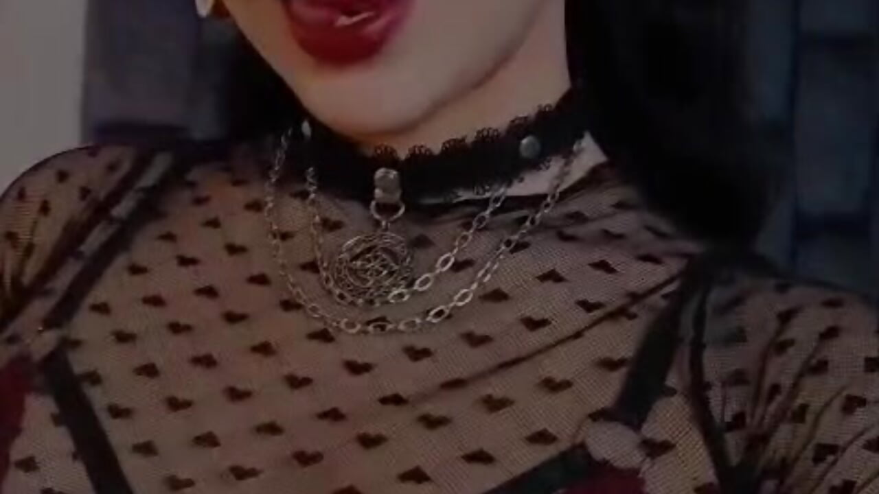 my pussy is so wet😳