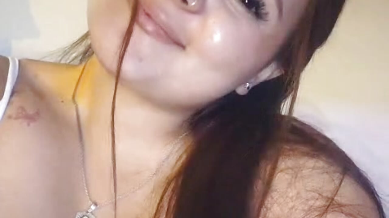 Cherry 💕 - vídeo de CherryScarlet_