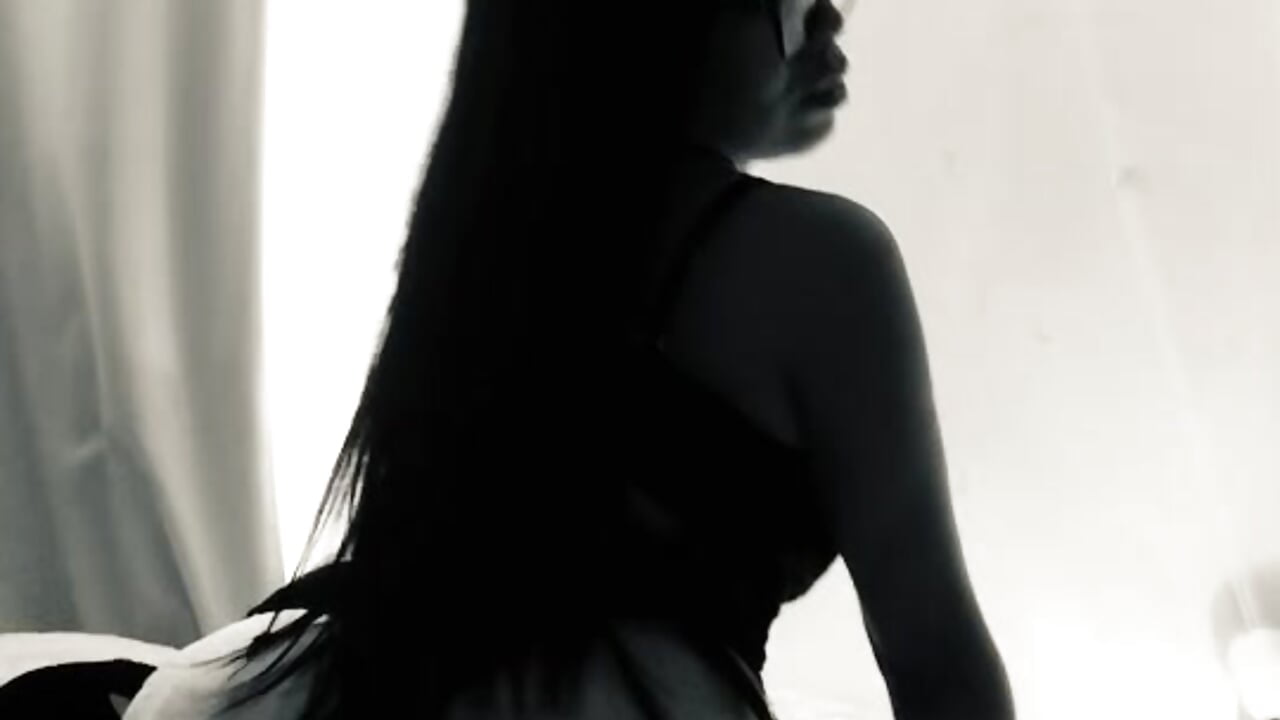 Te espero - βίντεο μοντέλου lil_lexi6