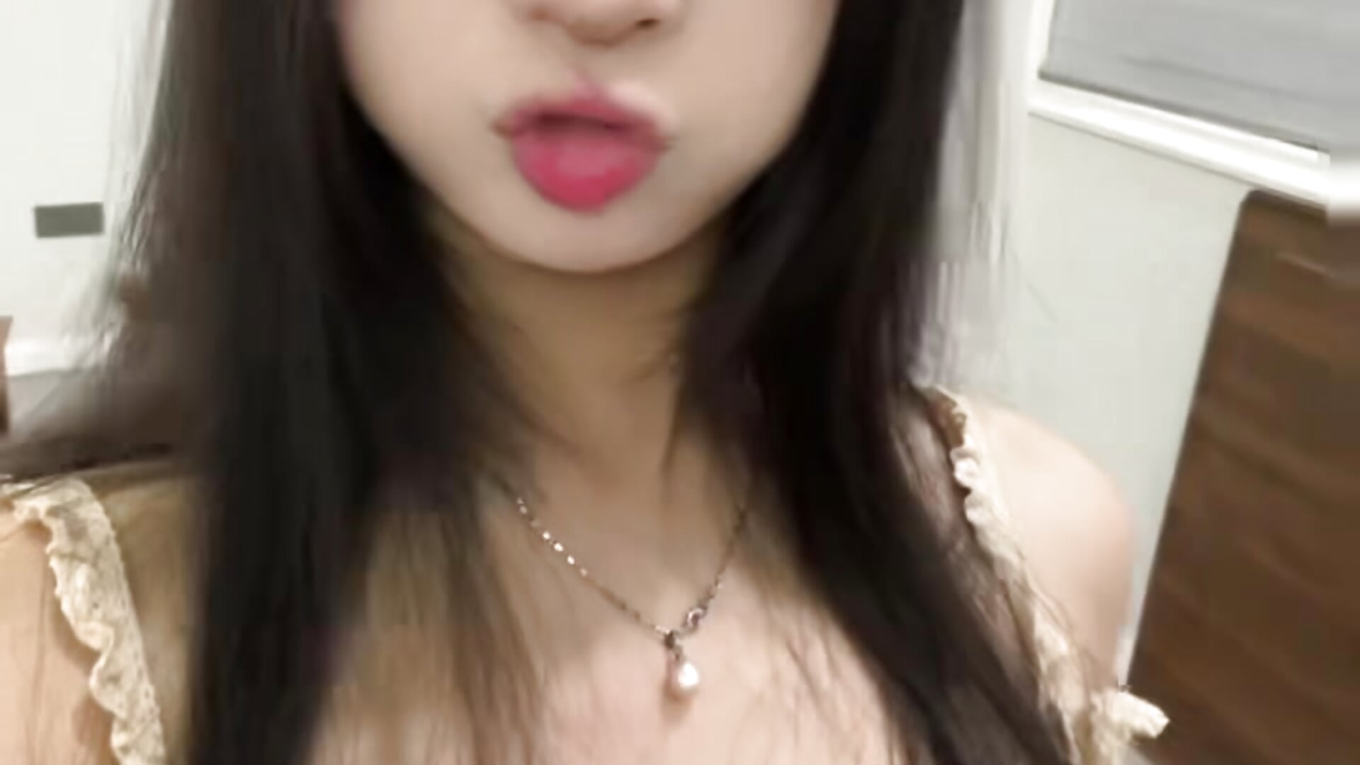 小y - video di LV_888 modella di cam