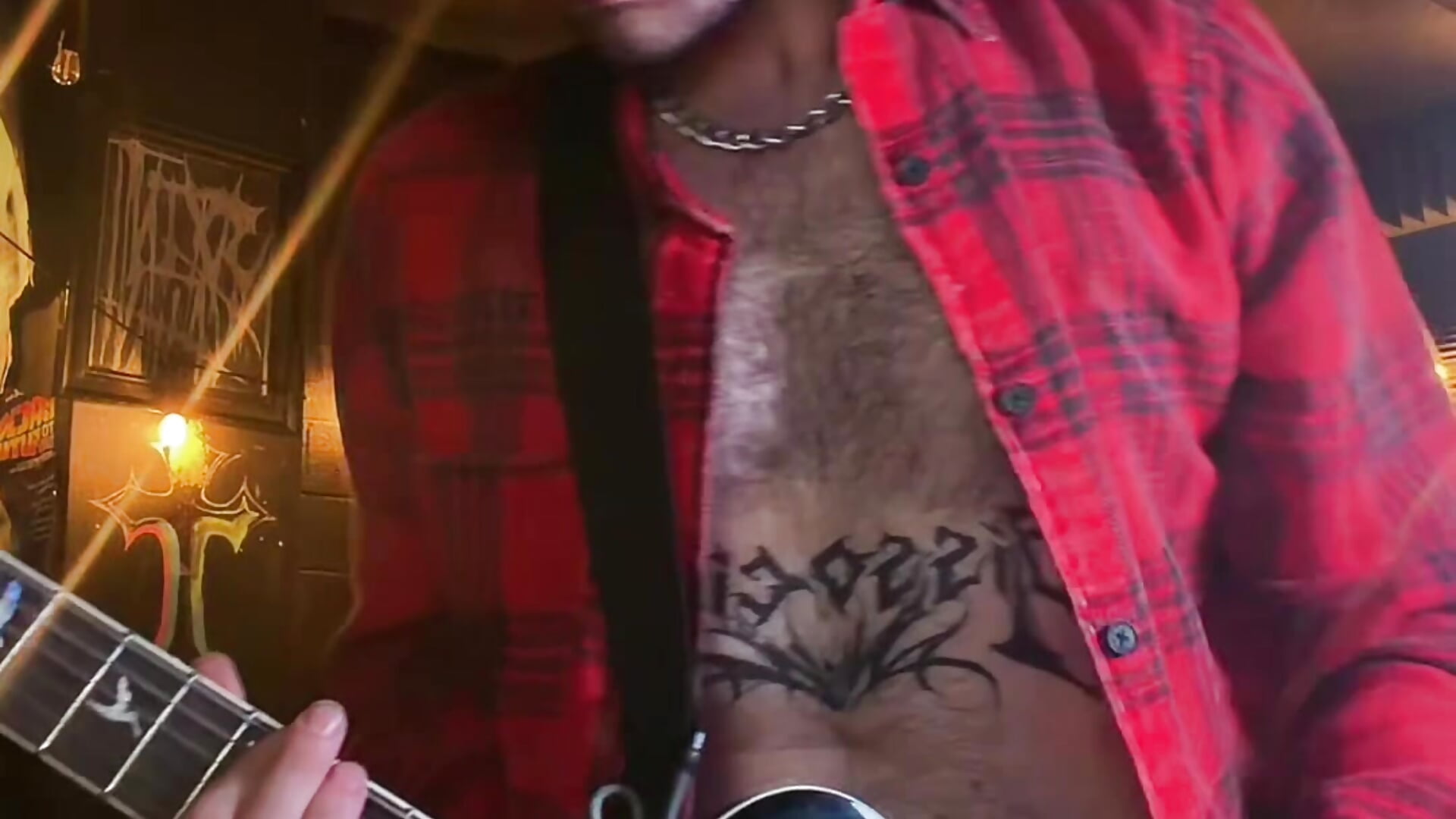 5a9a9da9c84049b58ef98ab25f7b81df - Vídeo de vampclub, modelo de vídeos