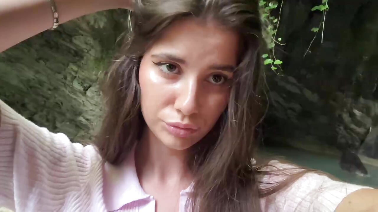 i like to travel - vidéo du modèle de showcams HisakoBeecher