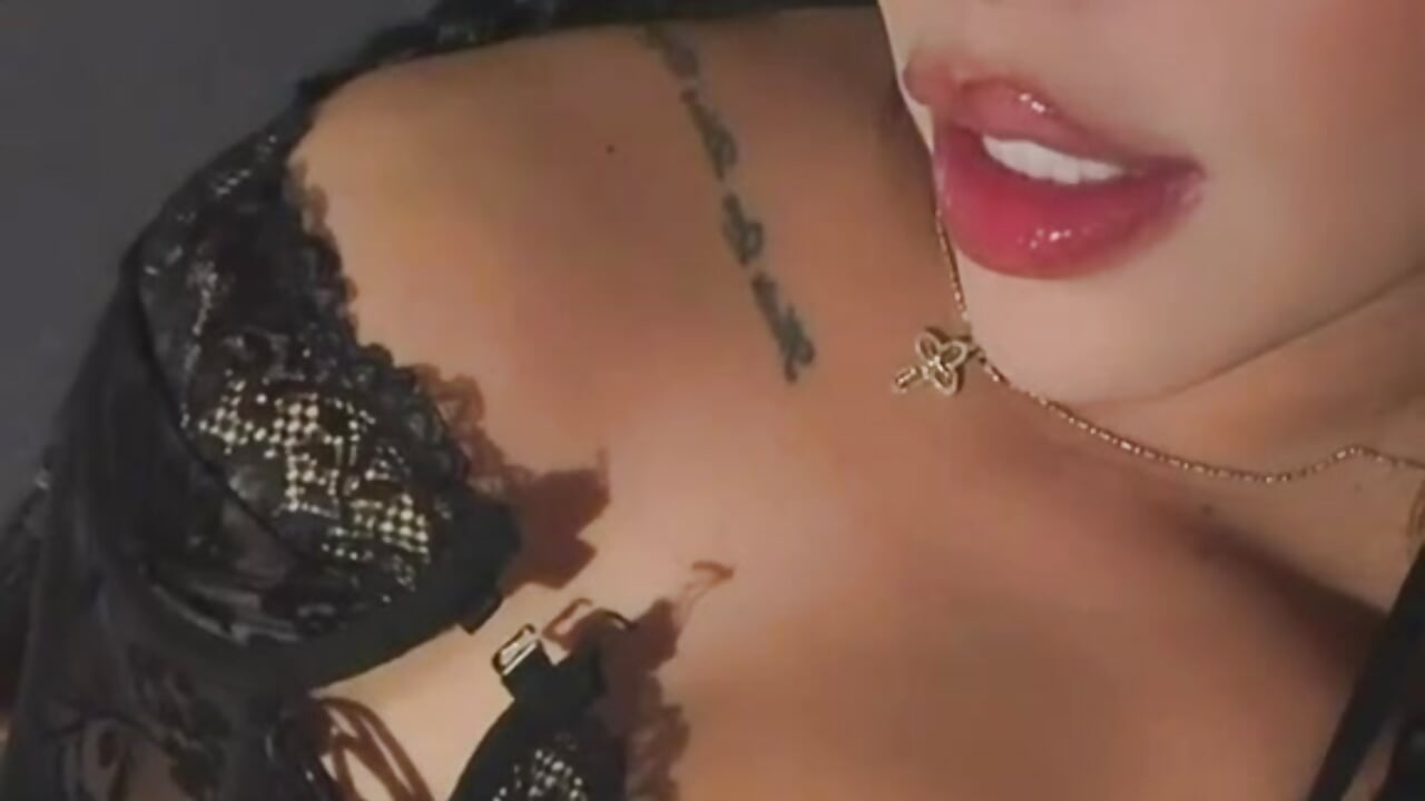 Naughty lingerie night ♥ - vídeo de la modelo de cam samantha_williams_