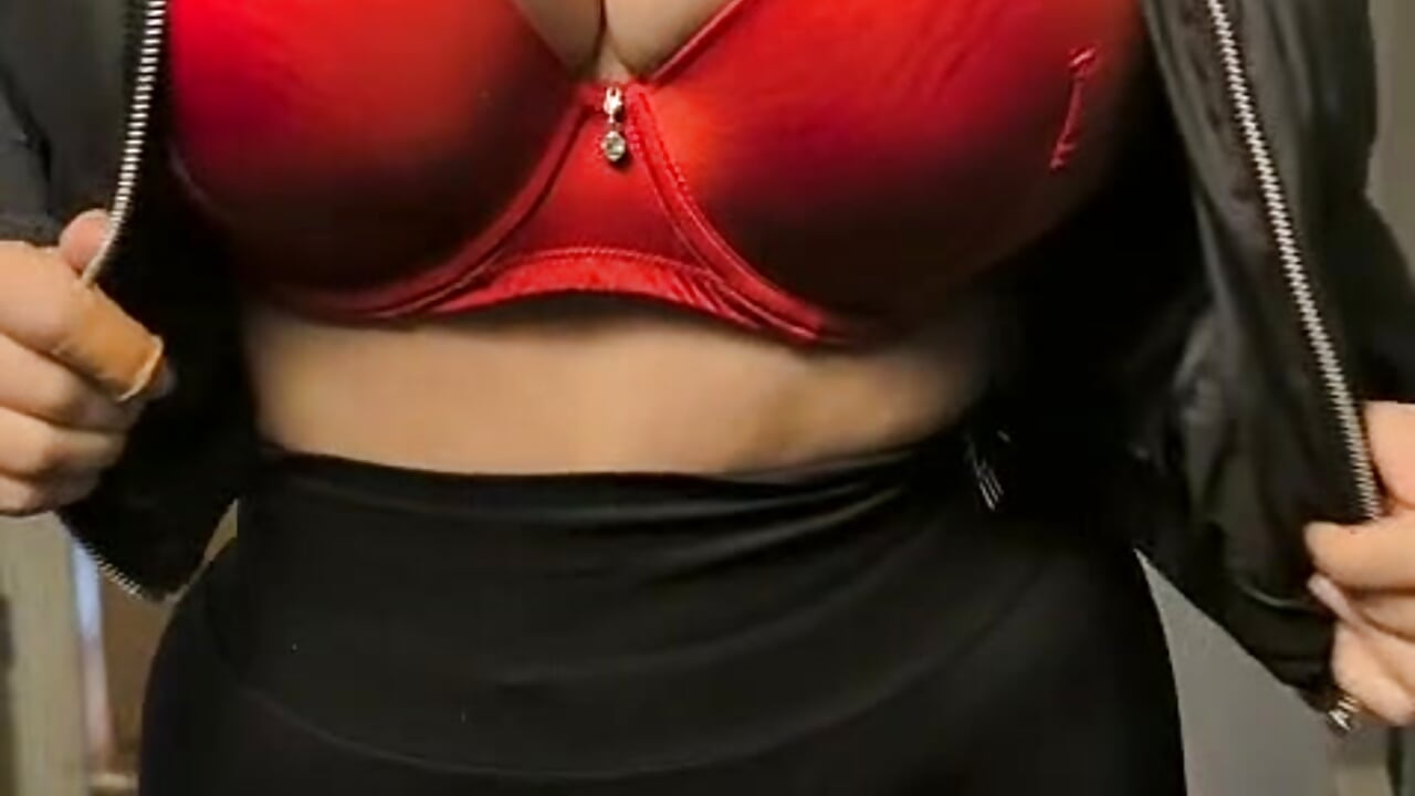 Roxy_Clip_06