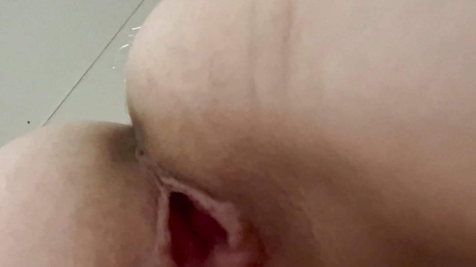 Fingers inside my pussy😉 - clip cu RosyDiva model videochat