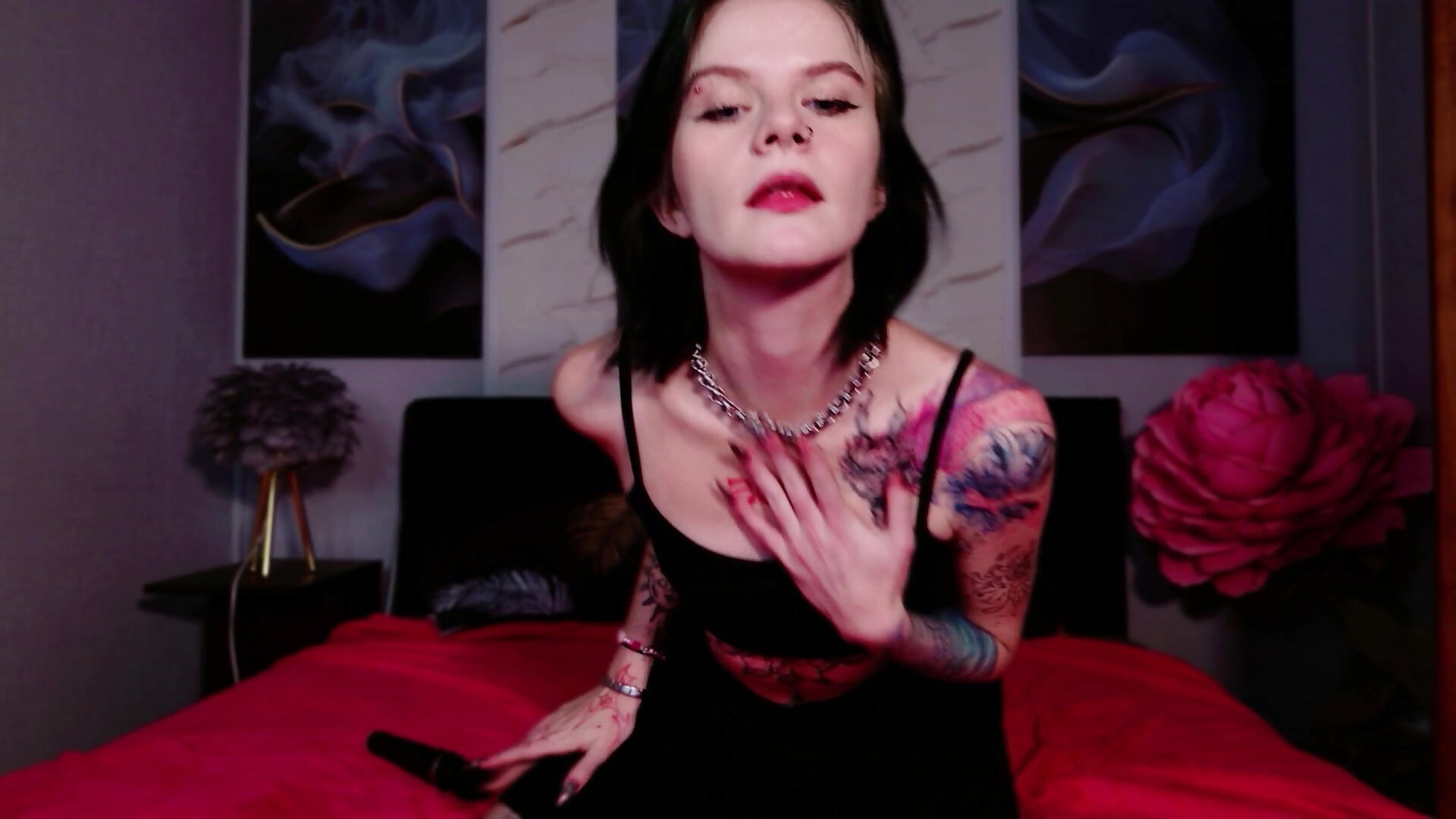Just me – video modela na kameri Avelinaa