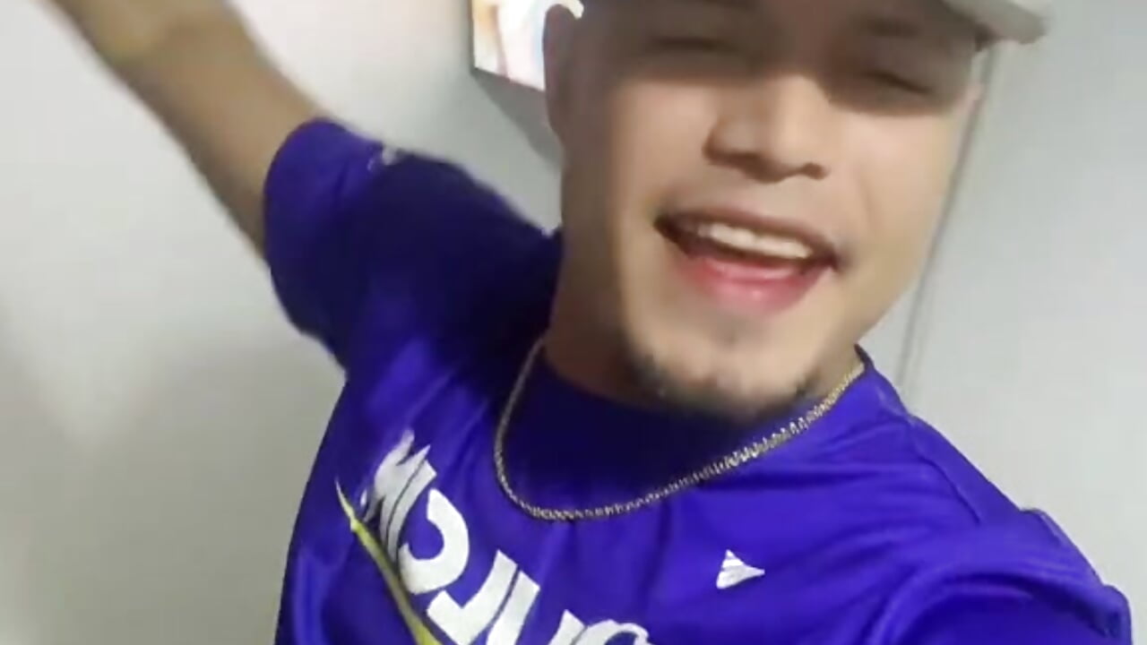 Tu papasito - video oleh model kamera irisflorio