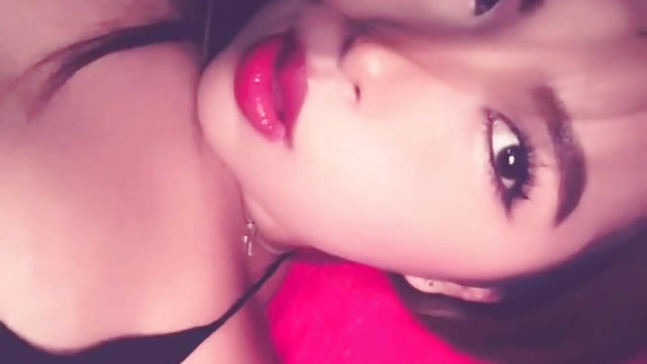 🩷 — filmik emily_joe, modela(-lki) na kamerkach