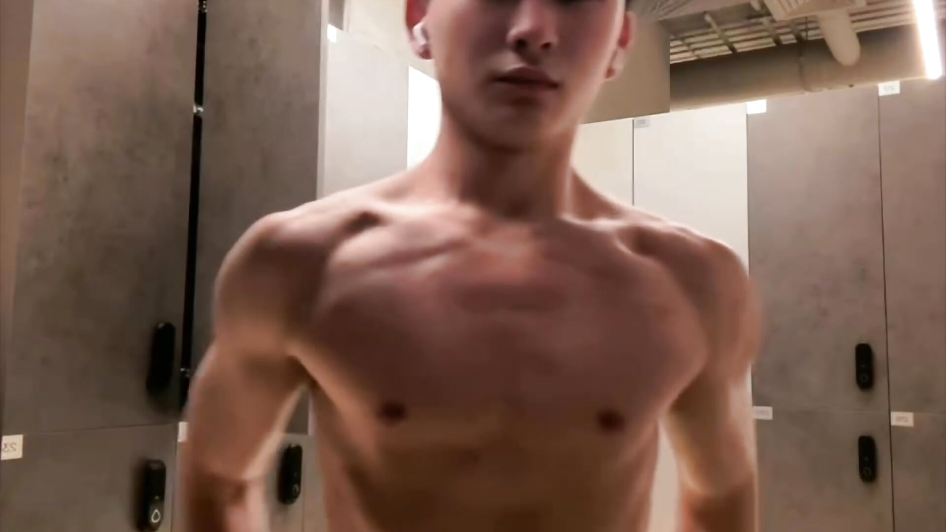 more of me ;) — filmik rovexa_, modela(-lki) na kamerkach