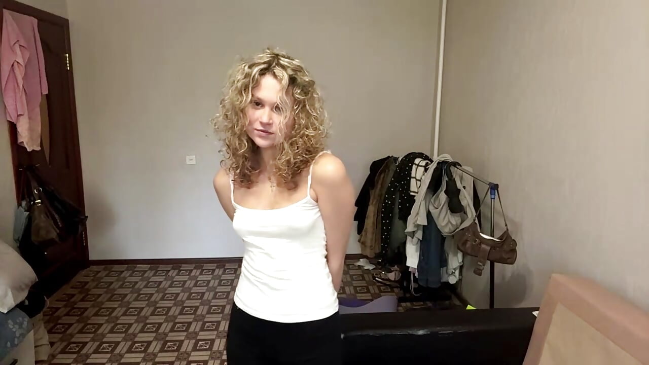 New hairstyle - วิดีโอโดย ColetteSolverud โมเดลแคม