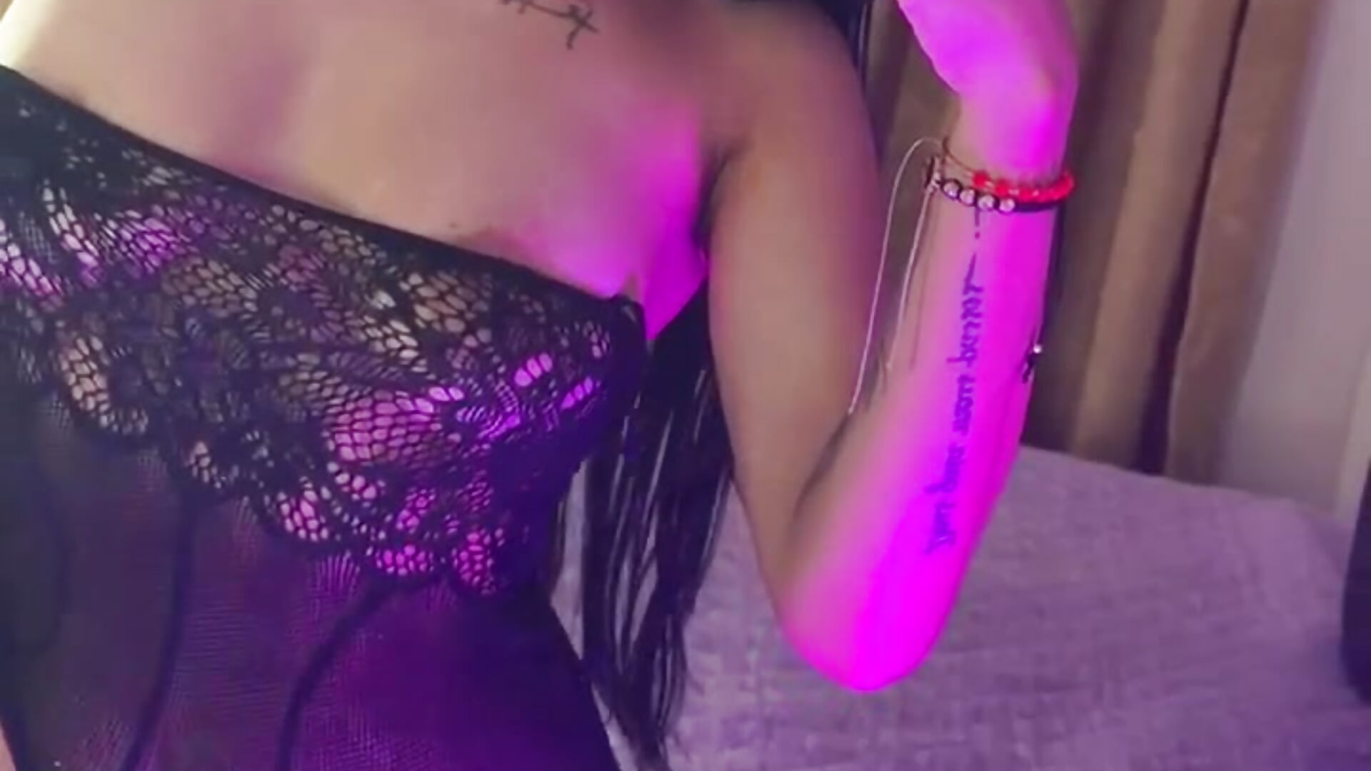 You want Undress me ?😏🤎 - Miaa_Monroe1 kullanıcısının videosu